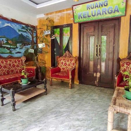 Oyo 90988 Tangkoko Jungle Homestay Rinondoran Exteriér fotografie