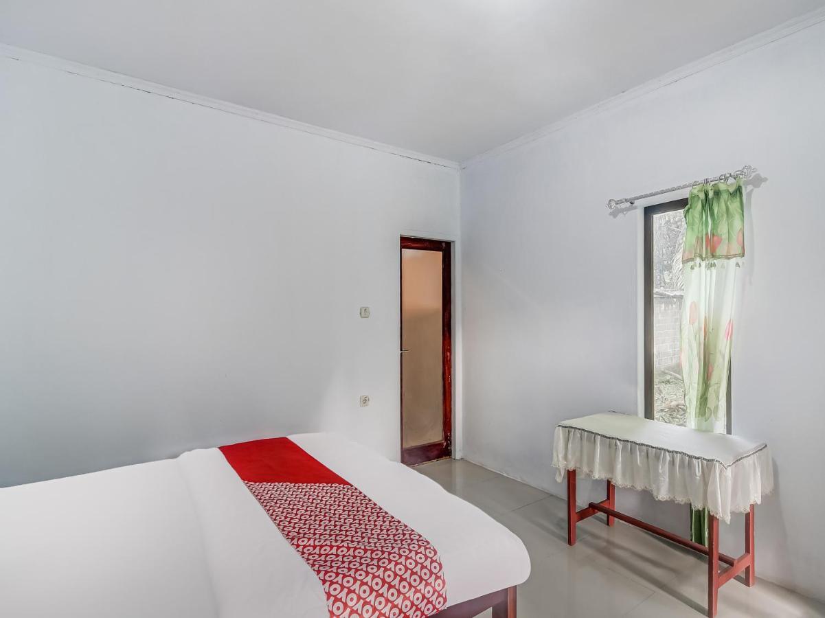 Oyo 90988 Tangkoko Jungle Homestay Rinondoran Exteriér fotografie