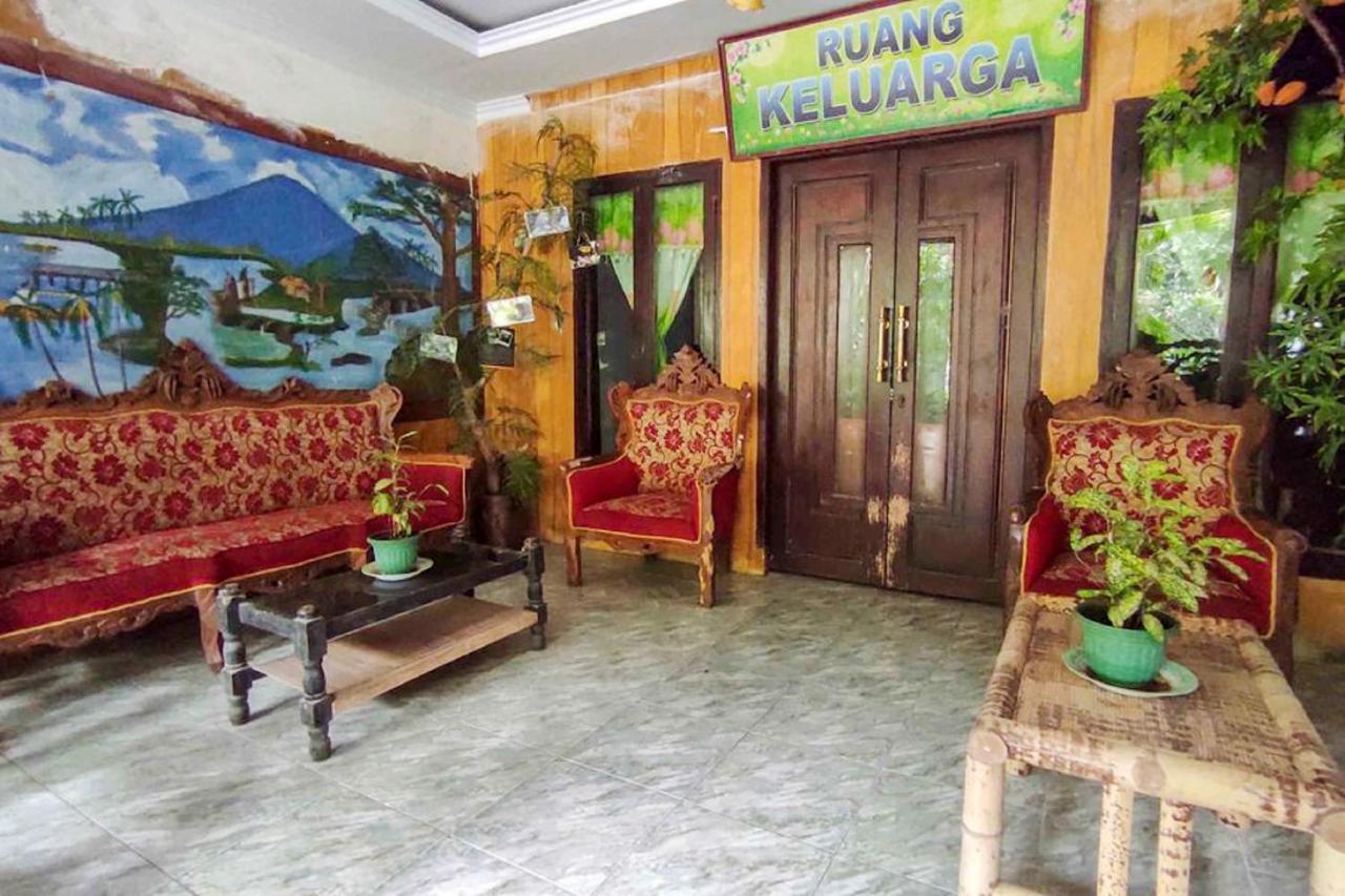 Oyo 90988 Tangkoko Jungle Homestay Rinondoran Exteriér fotografie