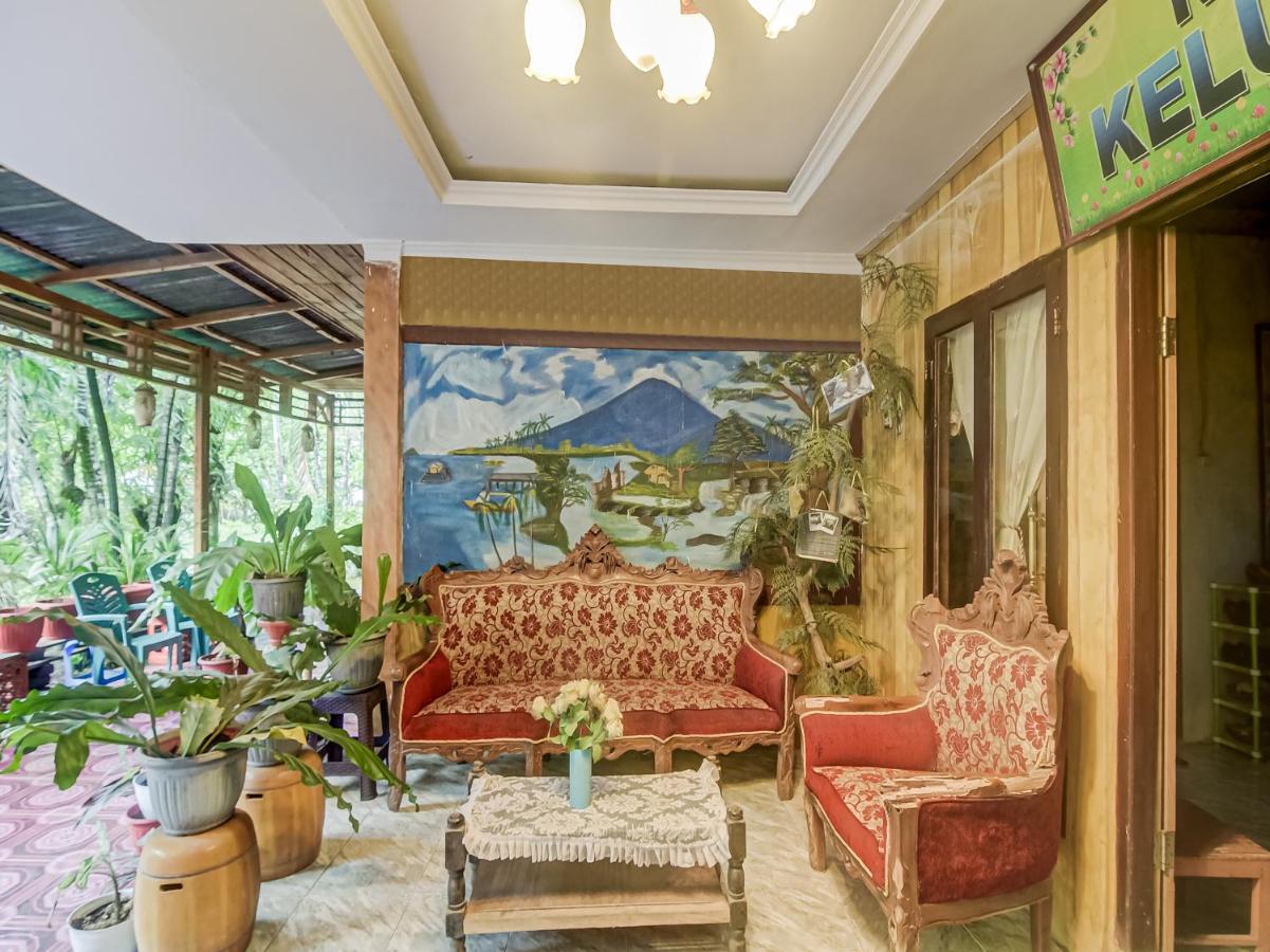 Oyo 90988 Tangkoko Jungle Homestay Rinondoran Exteriér fotografie